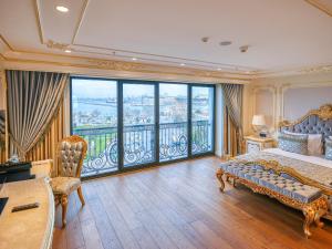 Dekalb Hotel Istanbul