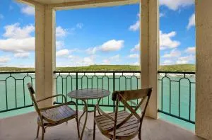 ILT 3221 Lakeside Serenity - Spicewood