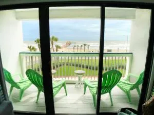 CDM 303 - Sandy Seashore Solace - Galveston
