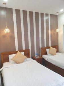 khách sạn Quốc Tế