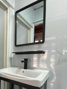 Căn Hộ 1 Phòng Ngủ (One-Bedroom Apartment)