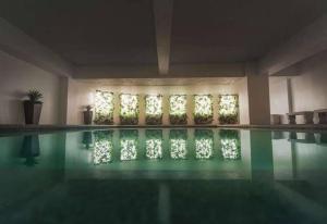 Spacious Condo in Q.C. w wifi,near SM North