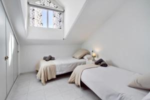 ático con terraza privada en málaga centro