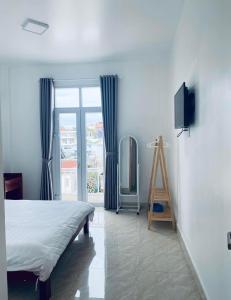 Phòng Giường Đôi Hạng Bình Dân (Budget Double Room)
