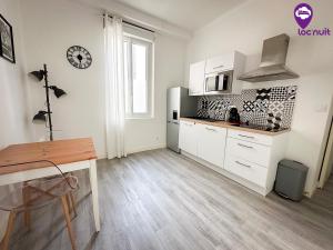 Loc'Nuit - Appartements Tout Confort - Hyper Centre AGEN : photos des chambres