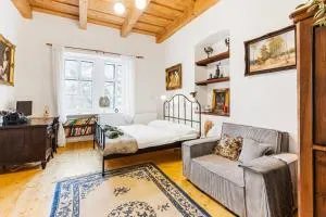 Soví Dom- historické apartmány z 19 storočia, 4km od Banskej Štiavnice - Ilija