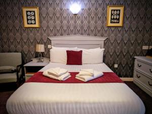 Hitchin Priory Hotel