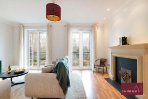 Richmond - 5 Bedroom Townhouse with Parking & Garden