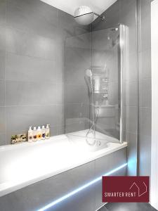 Eton, Windsor - 1 Bedroom Ground Floor Apartment - With Parking