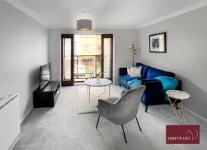 Maidenhead - Gated Parking Balcony - Bray