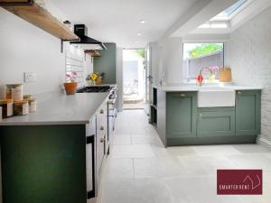 obrázek - Henley-On-Thames - 2 Bedroom Cottage With Permit Parking Close By