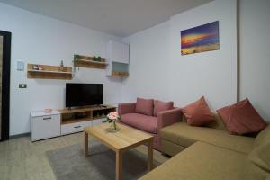 Bianca Residence 3 by Alz