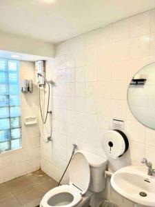 3 Bedrooms House in ThapaeNightBazaar