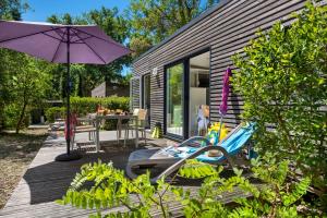 Campings Camping-Village Vacances Les deux Etangs : photos des chambres
