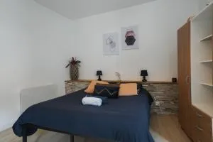 Studio moderne, hypercentre de Cholet, arrivée autonome ! - Cholet