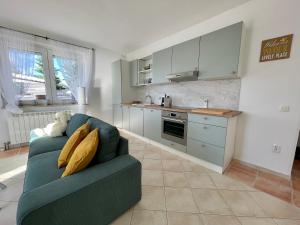 Rosmarin Apartments Sea View Garden Side