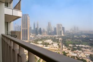 Silkhaus Vacation Homes Elite 2BDR with View with Pool & Gym