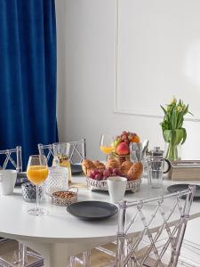 32-Glam - DeerRest Apart