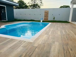 Linda casa em condomínio