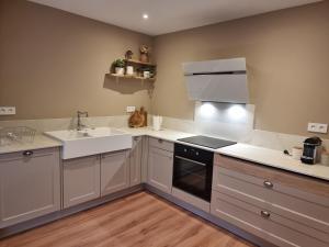 La Ribambelle - Terrain de pétanque et barbecue