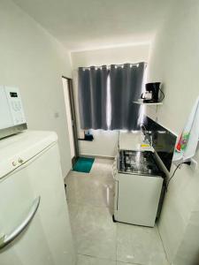 Studio Mobiliado Zona Norte SP c wifi e Tv smart