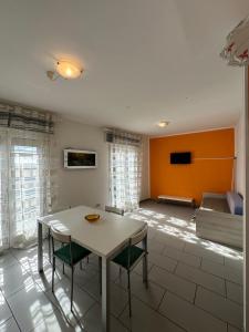 Residence Stefania Dependance Trilocale - AGENZIA COCAL