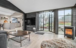 Gorgeous Home In Rude With Wifi