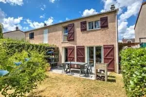 Le Cocon - Petit déjeuner, Netflix, Jacuzzi* - فييون سور سين