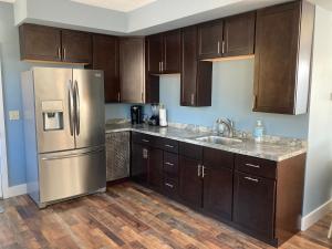 Lakeview Condo at Causeway Marina