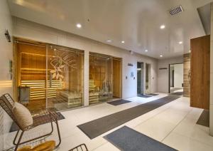 Essence Panoramic Terrace Suite Private 11th Floor Views