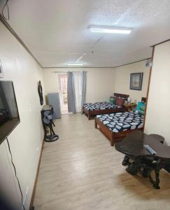 Studio Condo near Burnham