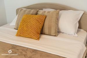 Central Residence Apartment 1012