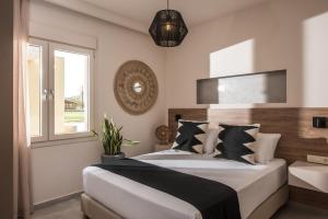 BELLA CASA LUXURY SUITES