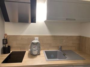 Maisons de vacances Studio 2 personnes - proche circuit : photos des chambres