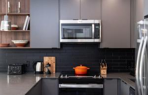 Snowed Inn - Stunning 3 Bedroom Condo