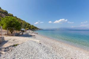 Elegance Villa: Classy Paradise w a private beach