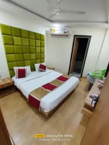 Hotel Happy Stay - Vadodara