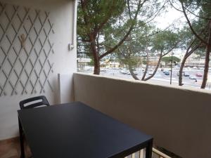 T2 lumineux avec balcon près des Thermes - FR-1-503-144