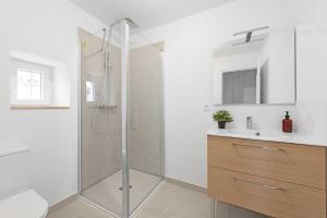 Appartements Le Tropical : T2 renove Ambiance Cosy et Coloree : Appartement 1 Chambre