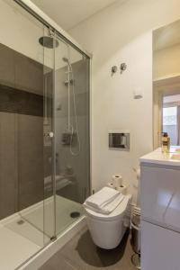 Self check-in, 3BR, ACheating & breakfast terrace