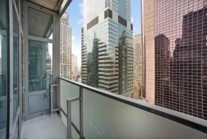 Luxurious Apartment in Times Square NYC - 30-Day Min Stay