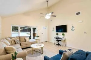 The Lake House - Spring Branch