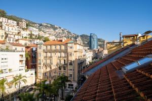 Monte Carlo Monaco Border - luxury, modern, cozy with home feelings and See View
