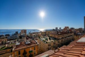 Monte Carlo Monaco Border - luxury, modern, cozy with home feelings and See View