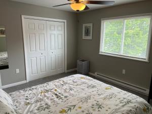 Carter #3 Two bedroom unit near Xavier Downtown