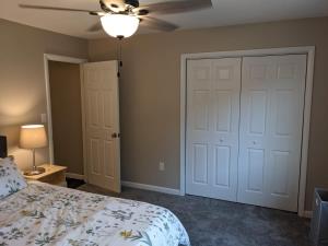 Carter #5 Two bedroom unit near Xavier Downtown