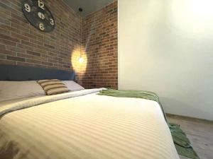 Апартаменти в центрі з двома ізольованими спальнями,вул Замарстинівська