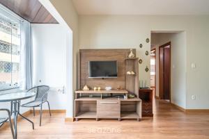 Apto centro BC c vista lateral mar ERZ0502