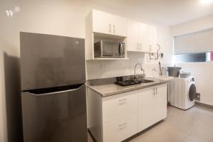 Sleek 2BR in Miraflores