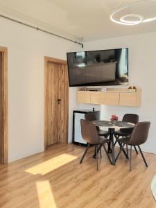 Sunny-Endless Summer Mamaia Nord Apartaments